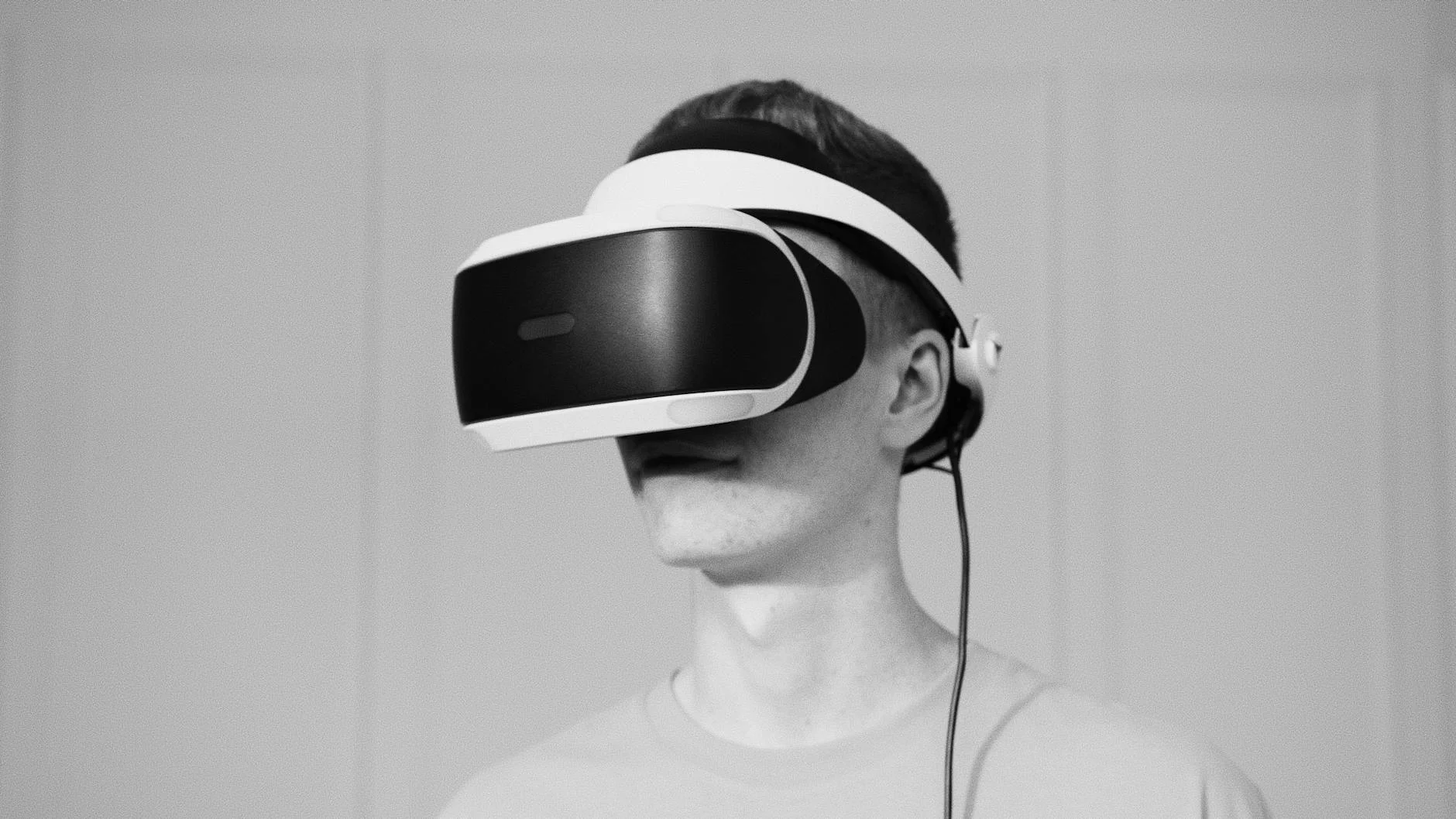 Meta Quest vs Apple Vision Pro vs Samsung Galaxy XR headset comparison 2026