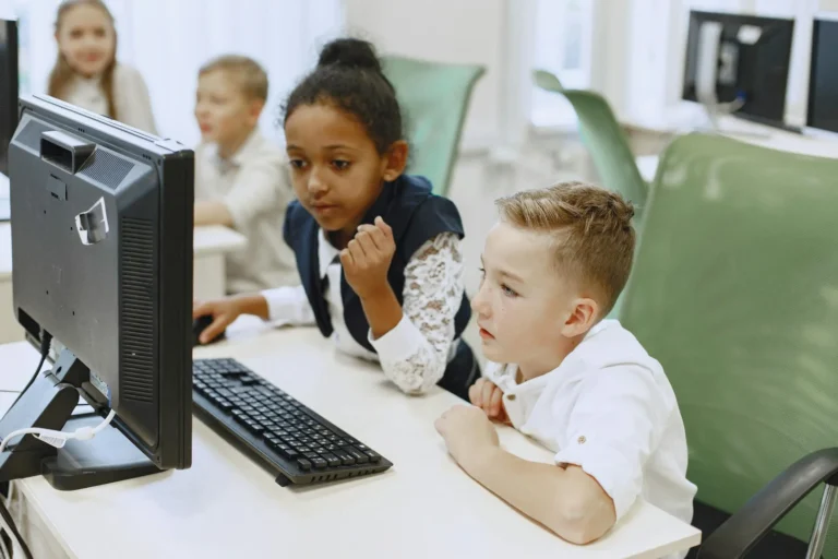 Virtual Reality for Education in Pakistan: How Schools Are Using VR