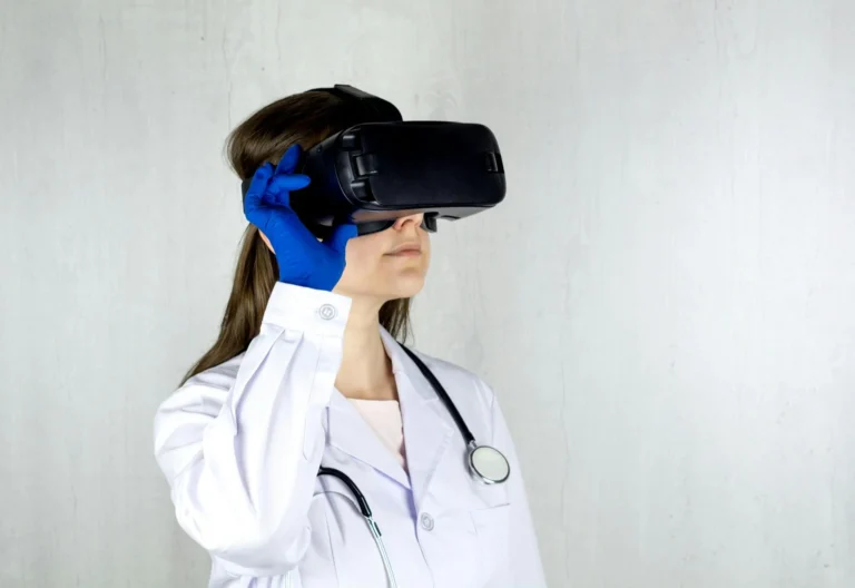 VR headset used in hospital healthcare training Pakistan
